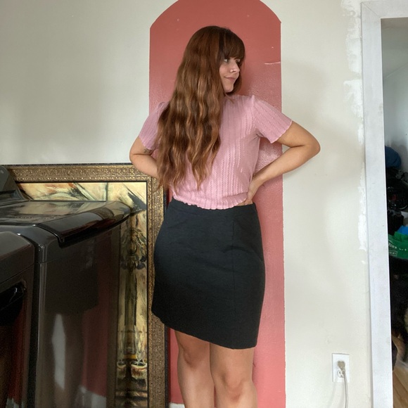 Gray skirt - Picture 6 of 7